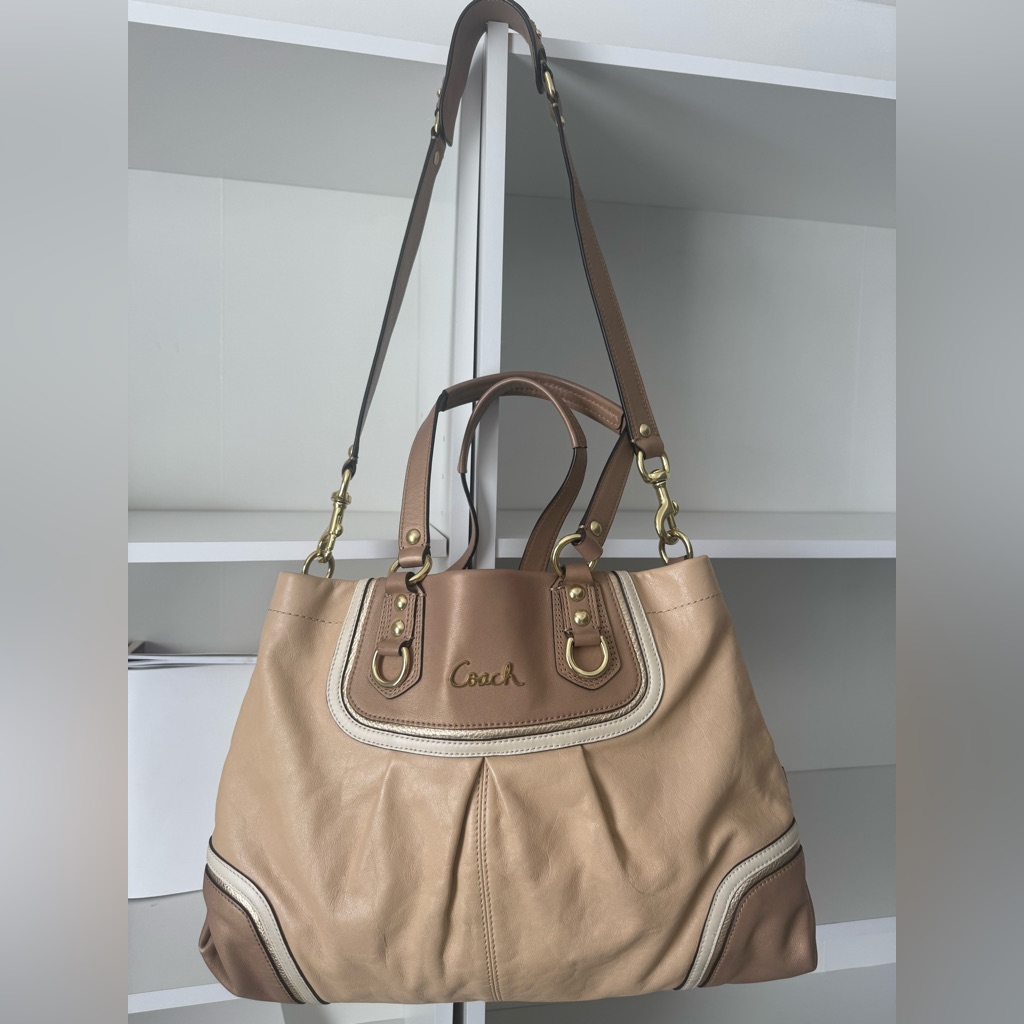 Coach Tan And Cream Shoulder Bag With Slouchy Design -Euc